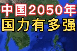 落寞一幕：克莱离场前停留环顾球馆四周 表情怅然 镜头紧紧跟拍